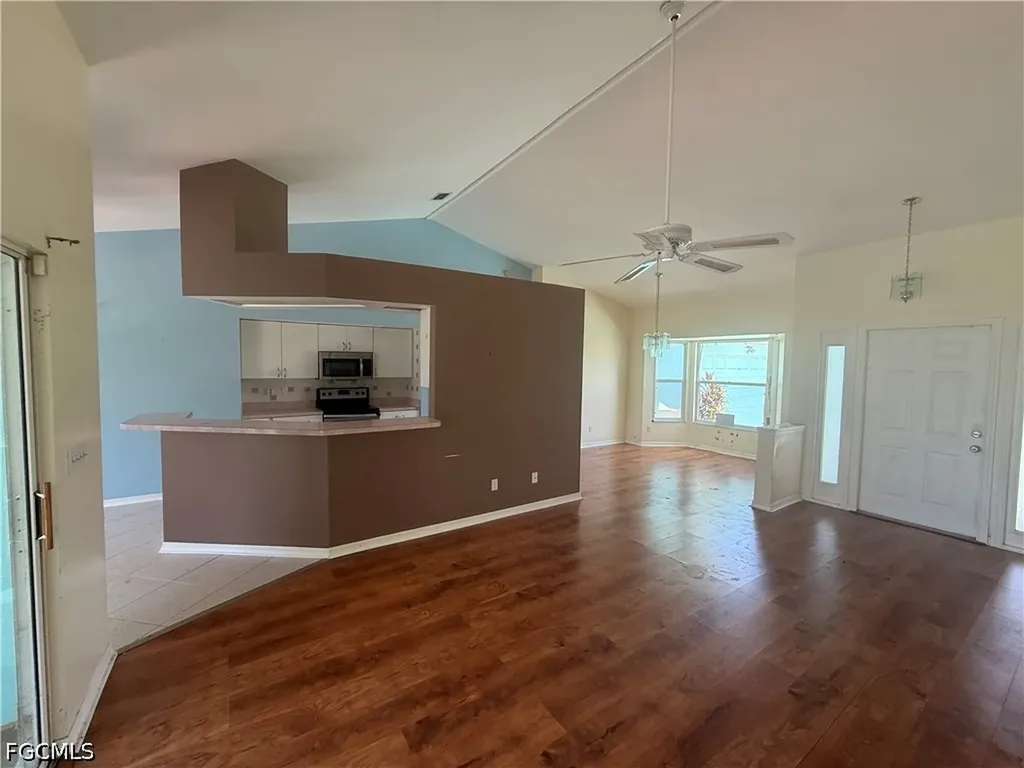 2401 Fisher Court Lehigh Acres FL 33936