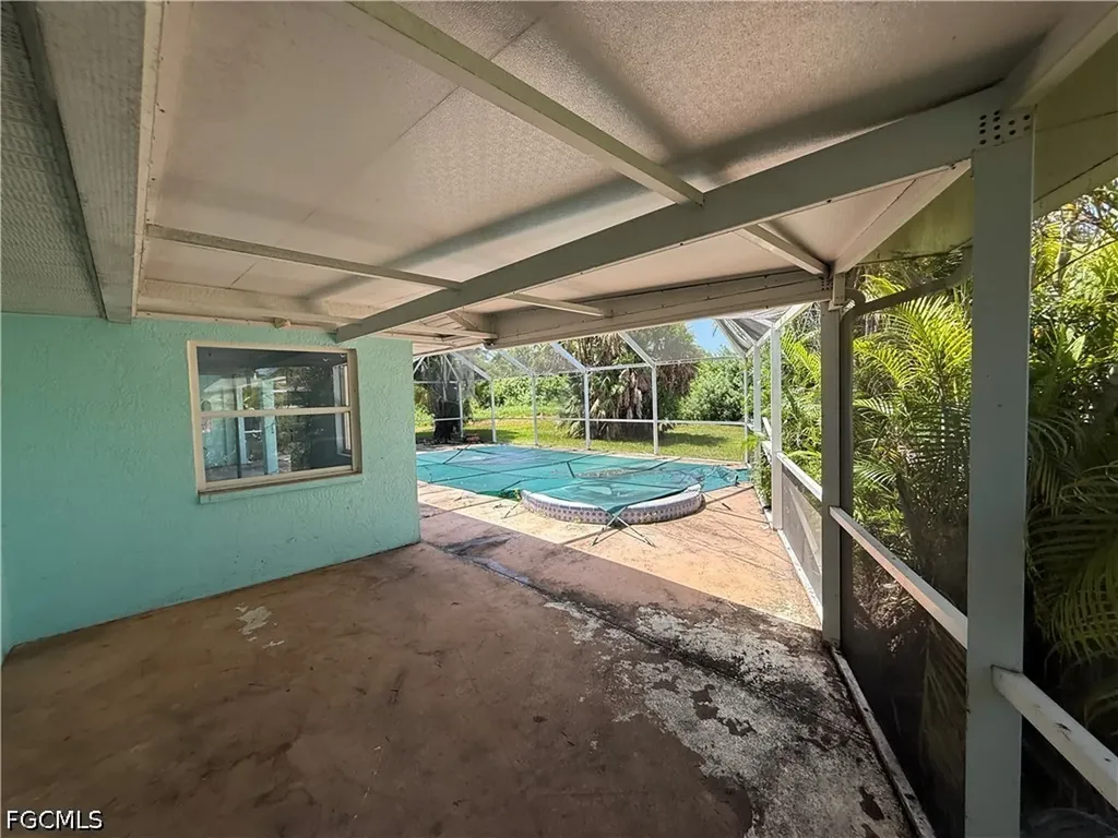 2401 Fisher Court Lehigh Acres FL 33936