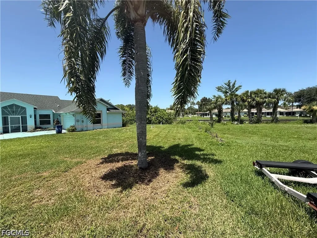 2401 Fisher Court Lehigh Acres FL 33936
