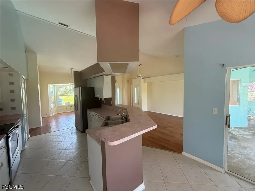 2401 Fisher Court Lehigh Acres FL 33936