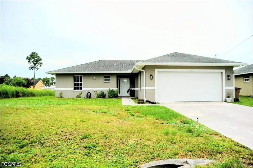 1220 Cloplon Street E Lehigh Acres FL 33974