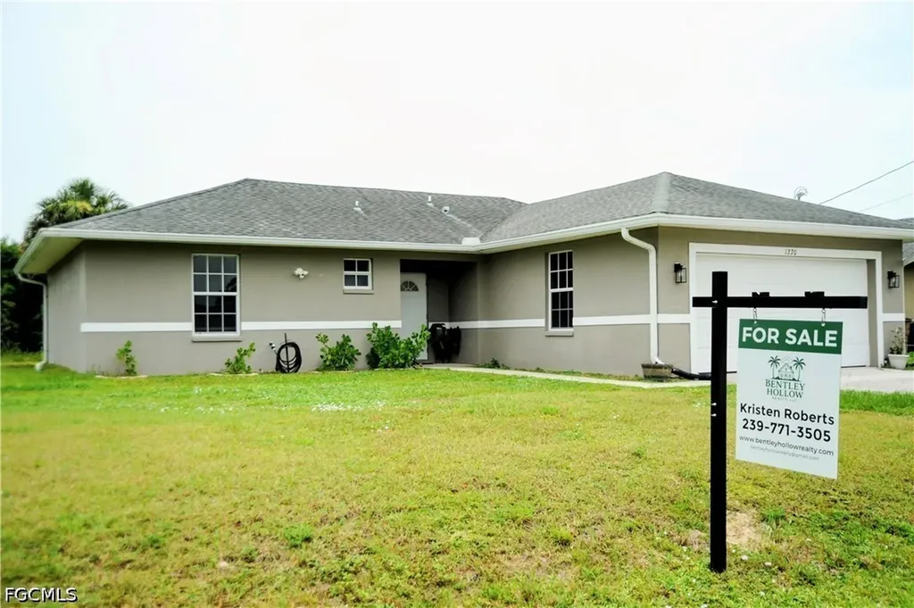 1220 Cloplon Street E Lehigh Acres FL 33974