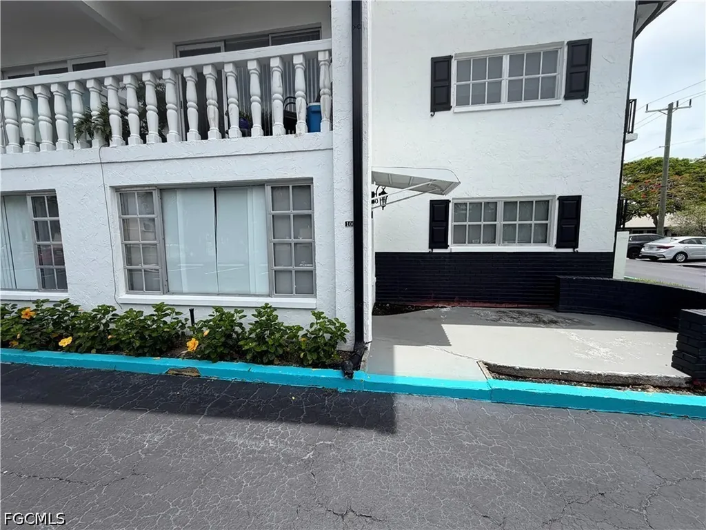 3704 Broadway Fort Myers FL 33901