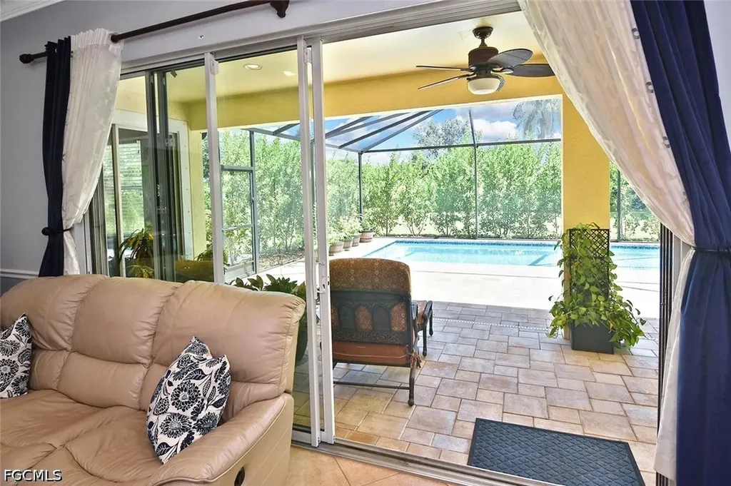 2549 Ashbury Circle Cape Coral FL 33991