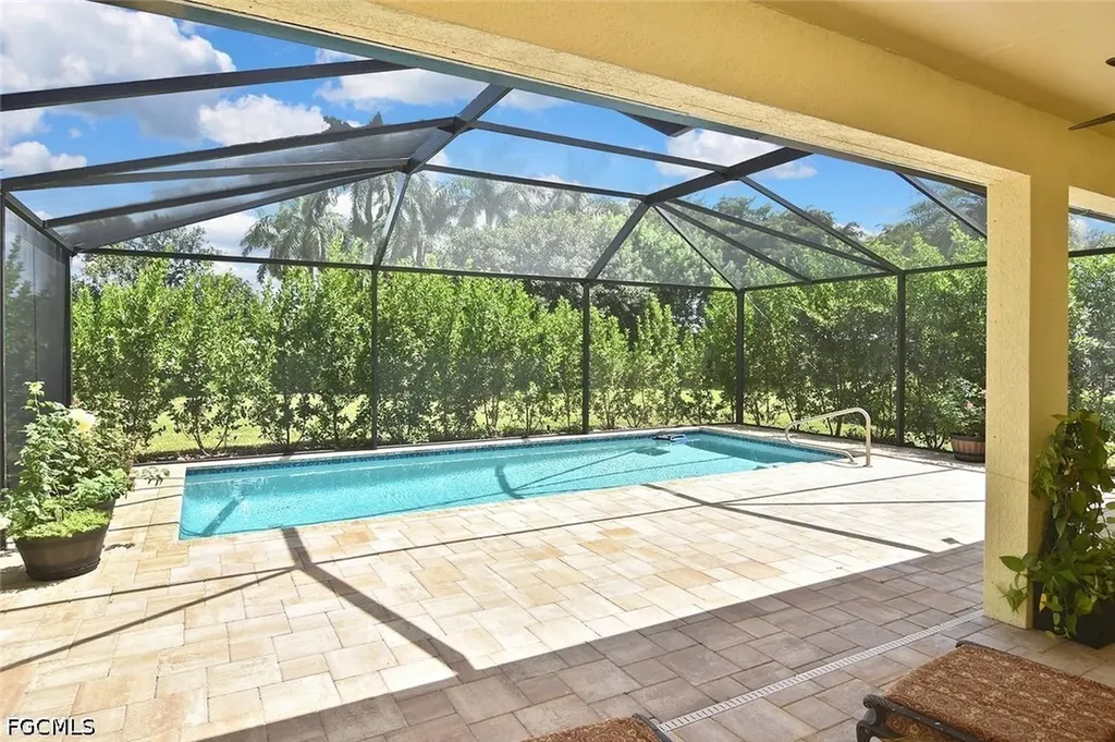 2549 Ashbury Circle Cape Coral FL 33991