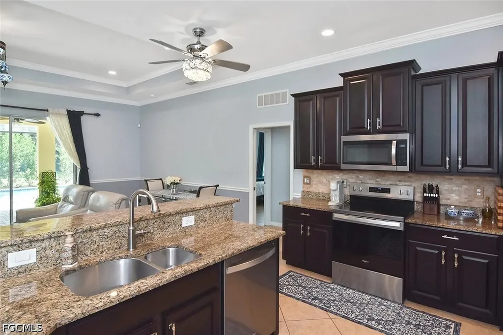2549 Ashbury Circle Cape Coral FL 33991