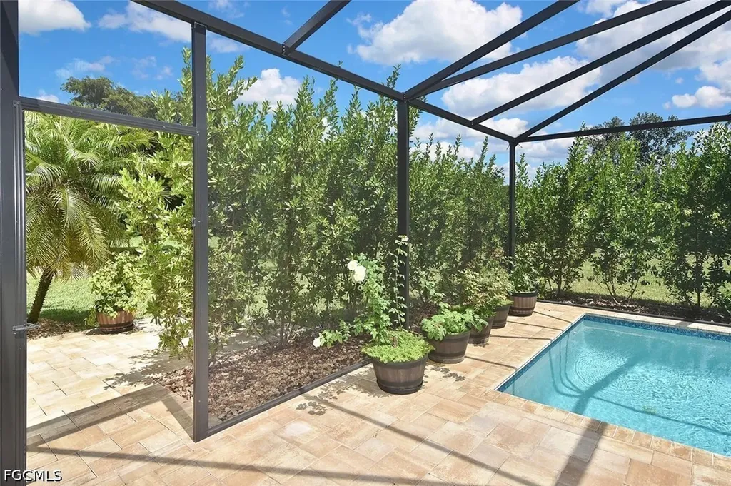 2549 Ashbury Circle Cape Coral FL 33991