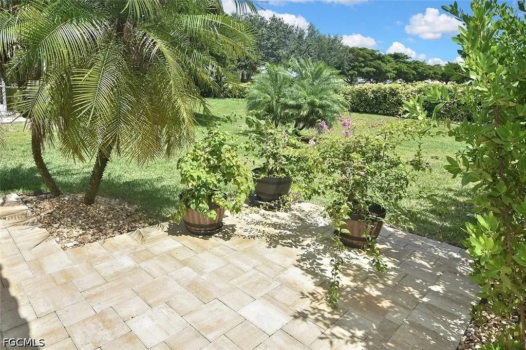 2549 Ashbury Circle Cape Coral FL 33991