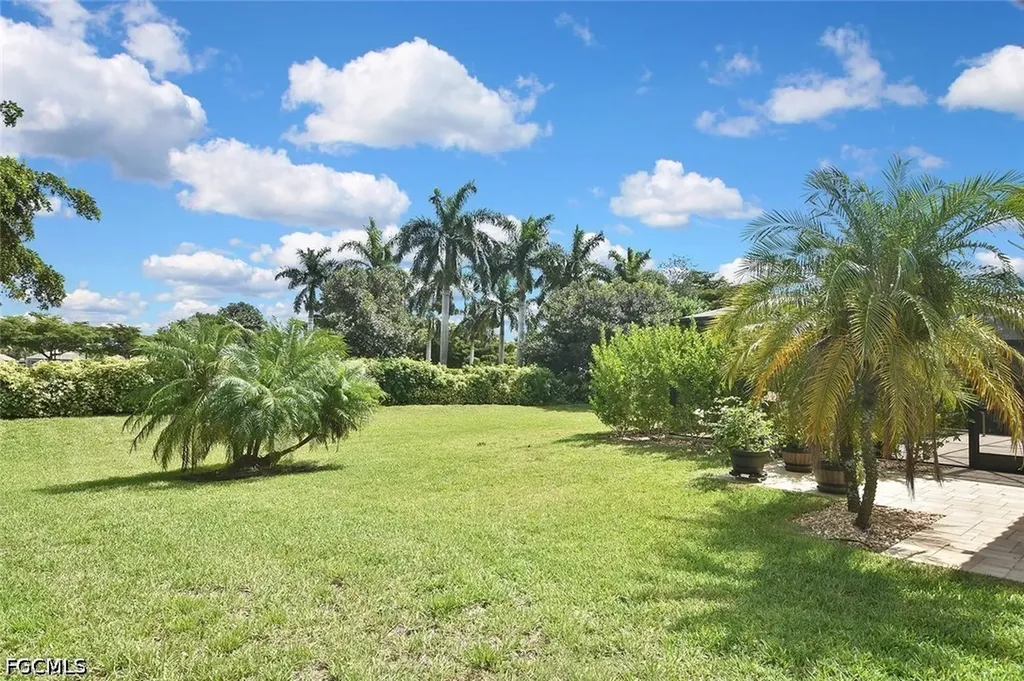 2549 Ashbury Circle Cape Coral FL 33991