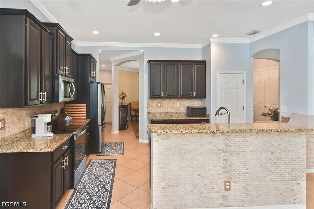2549 Ashbury Circle Cape Coral FL 33991