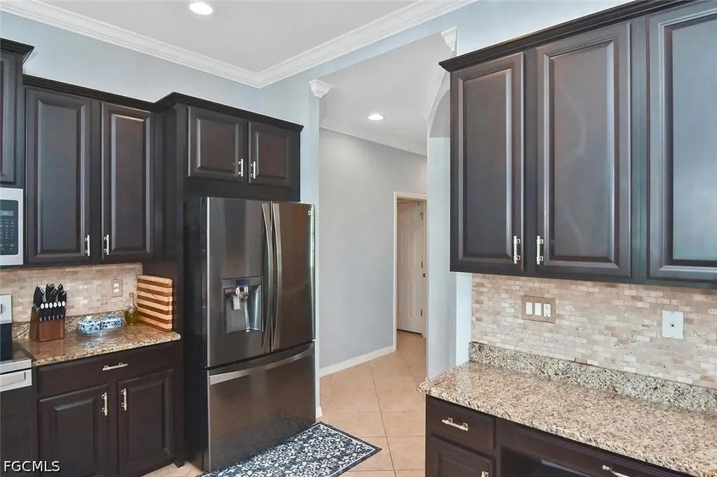 2549 Ashbury Circle Cape Coral FL 33991