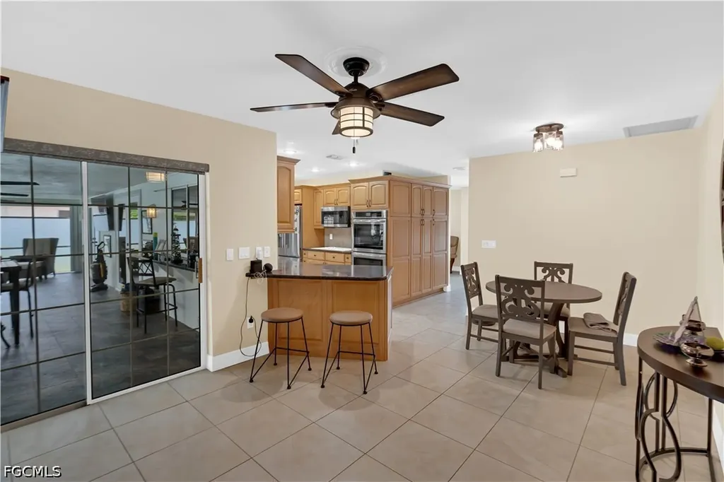 3722 SE 6th Avenue Cape Coral FL 33904