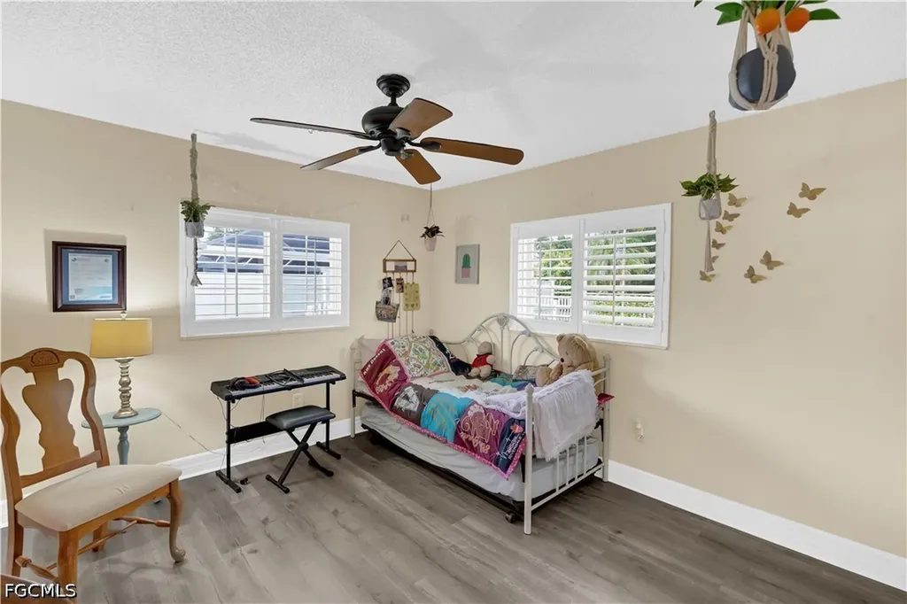 3722 SE 6th Avenue Cape Coral FL 33904