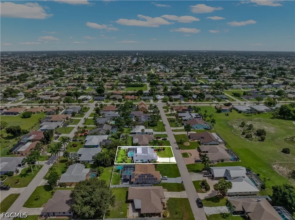 3722 SE 6th Avenue Cape Coral FL 33904