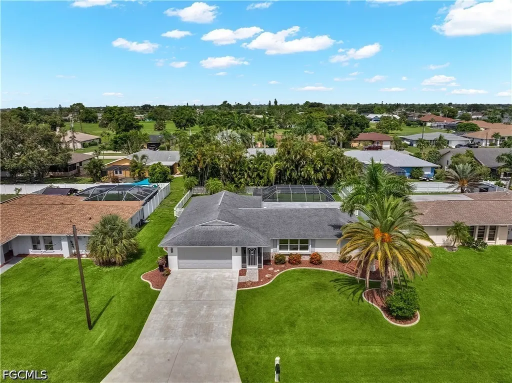3722 SE 6th Avenue Cape Coral FL 33904