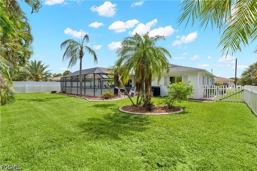 3722 SE 6th Avenue Cape Coral FL 33904