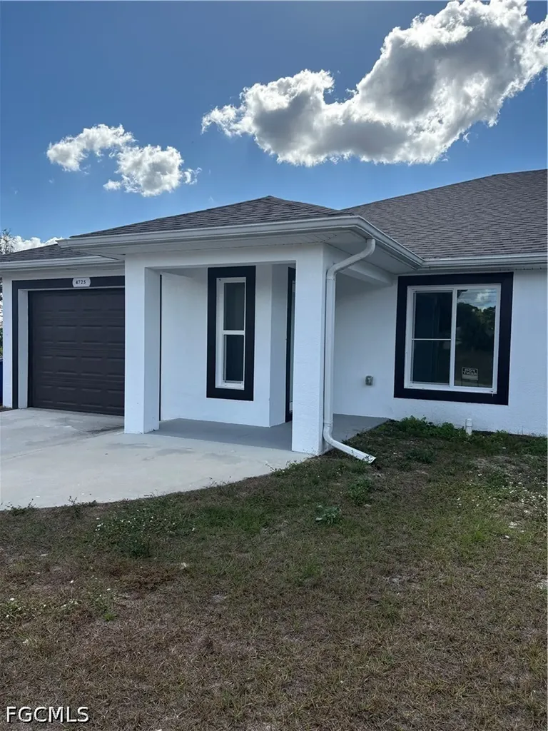 4727 21st Street SW Lehigh Acres FL 33973