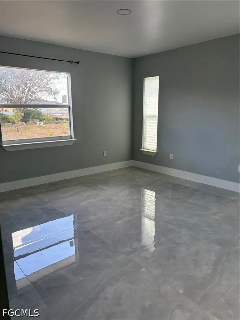 4727 21st Street SW Lehigh Acres FL 33973
