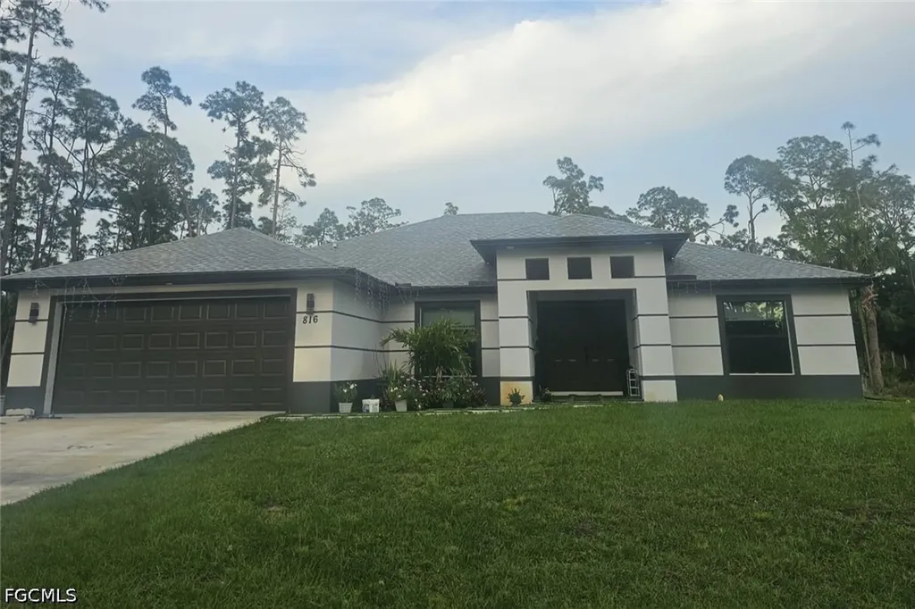 816 Willard Avenue Lehigh Acres FL 33972