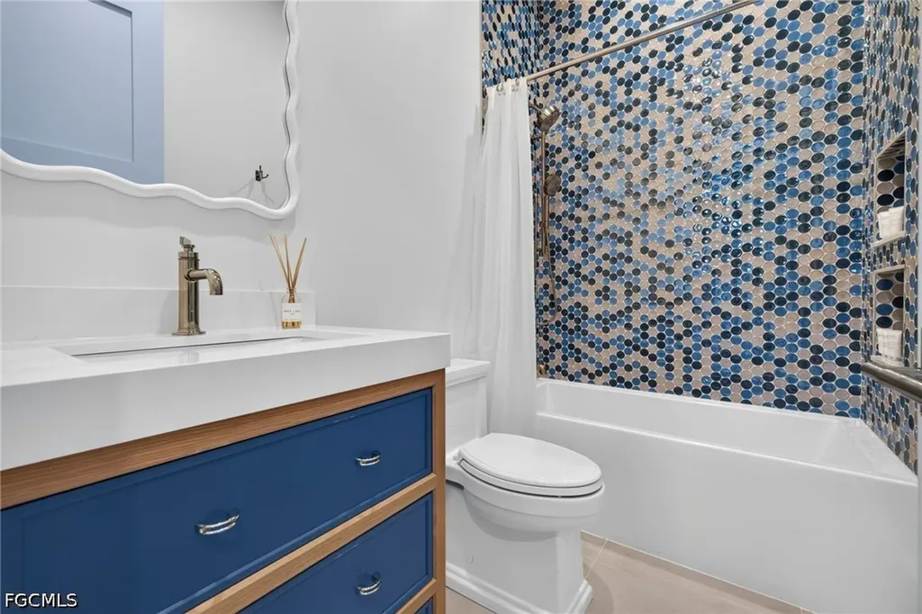 11516 Andy Rosse Lane Captiva FL 33924