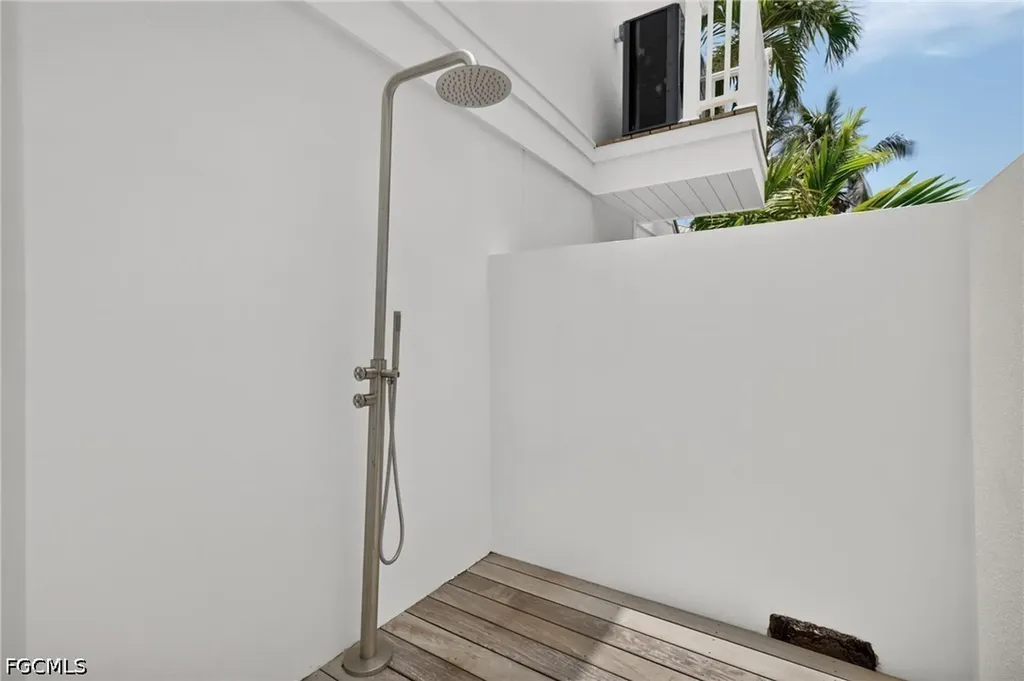 11516 Andy Rosse Lane Captiva FL 33924