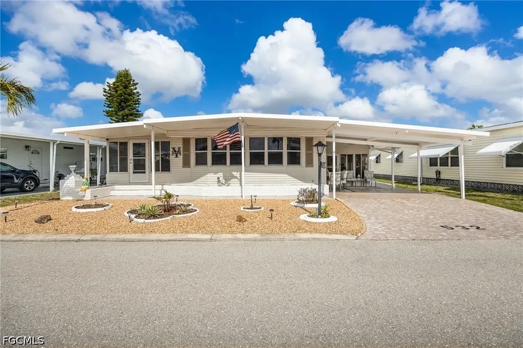 532 Palmer Boulevard North Fort Myers FL 33903