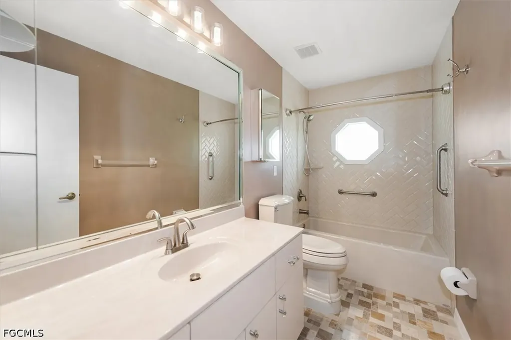 20023 Lake Vista Circle N Lehigh Acres FL 33936