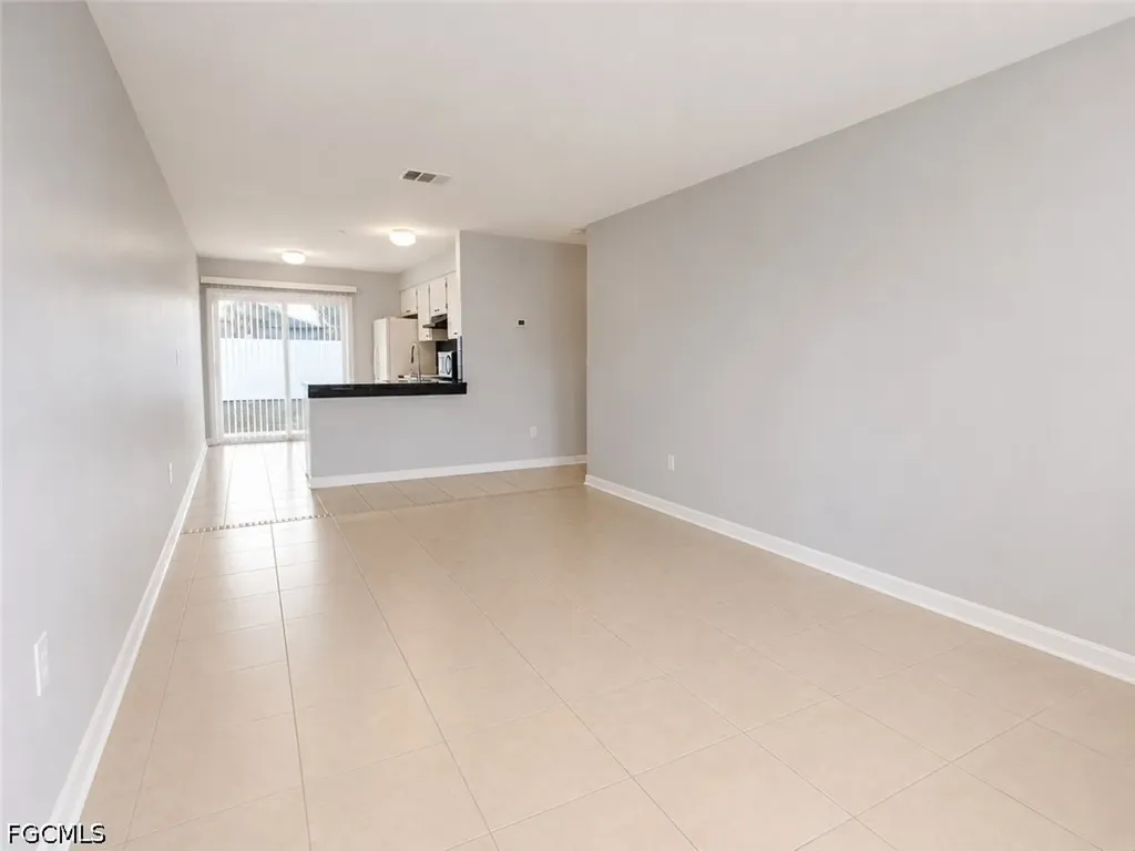 3420 Skyline Boulevard Cape Coral FL 33914