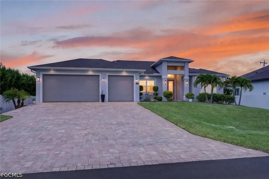 1605 SW 43rd Street Cape Coral FL 33914