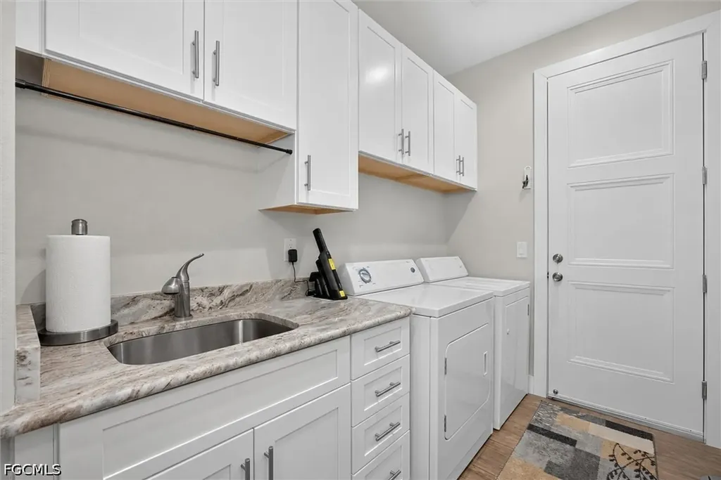 1605 SW 43rd Street Cape Coral FL 33914