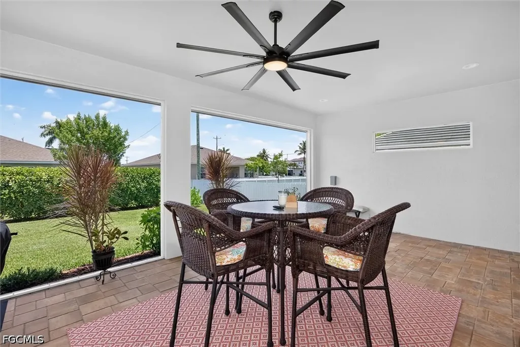 1605 SW 43rd Street Cape Coral FL 33914