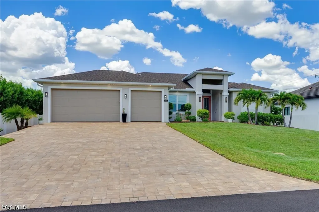1605 SW 43rd Street Cape Coral FL 33914
