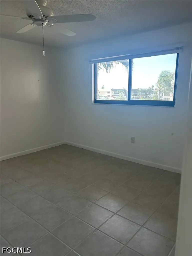 4260 SE 20th Place Cape Coral FL 33904