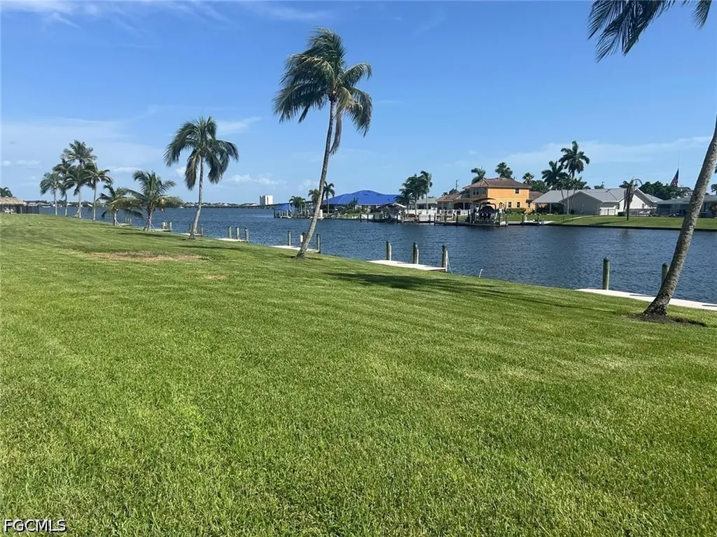 4260 SE 20th Place Cape Coral FL 33904