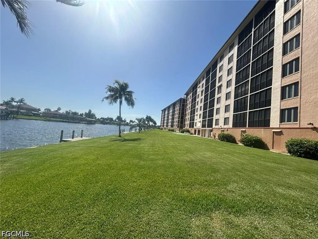 4260 SE 20th Place Cape Coral FL 33904