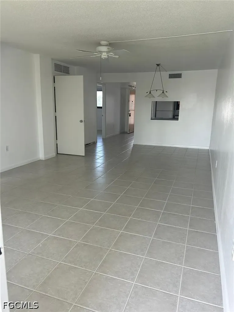 4260 SE 20th Place Cape Coral FL 33904
