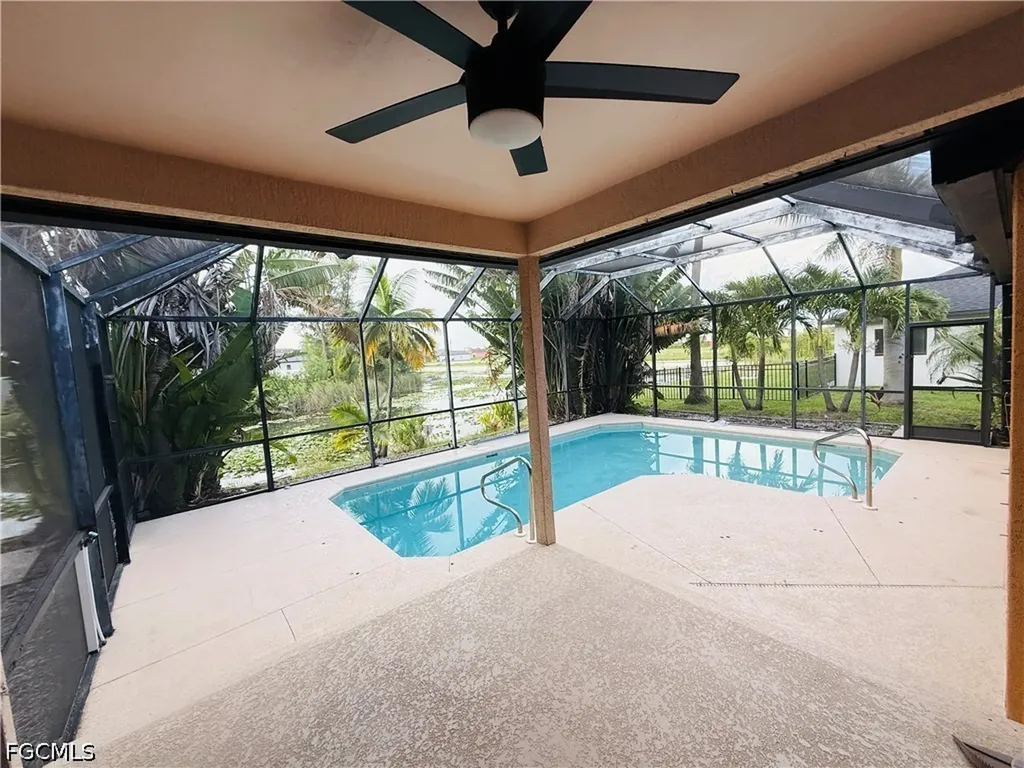 827 SW 24th Street Cape Coral FL 33991