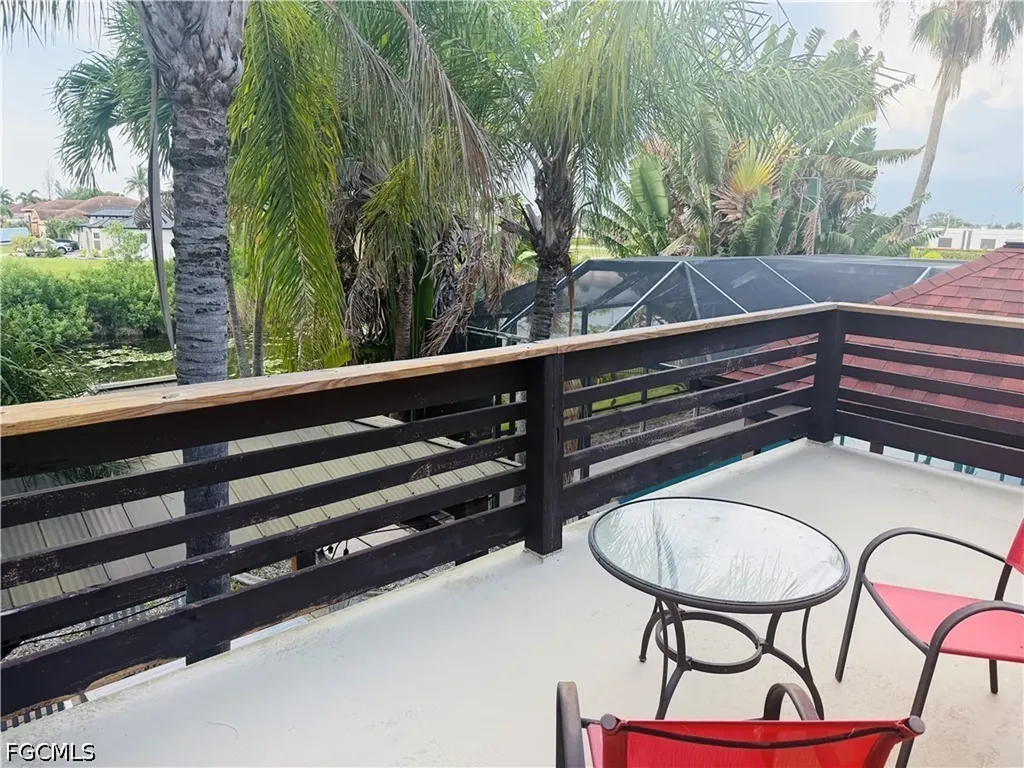 827 SW 24th Street Cape Coral FL 33991