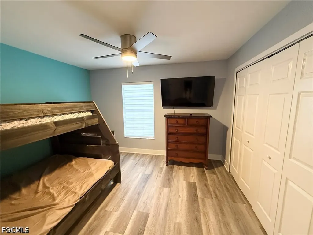 827 SW 24th Street Cape Coral FL 33991