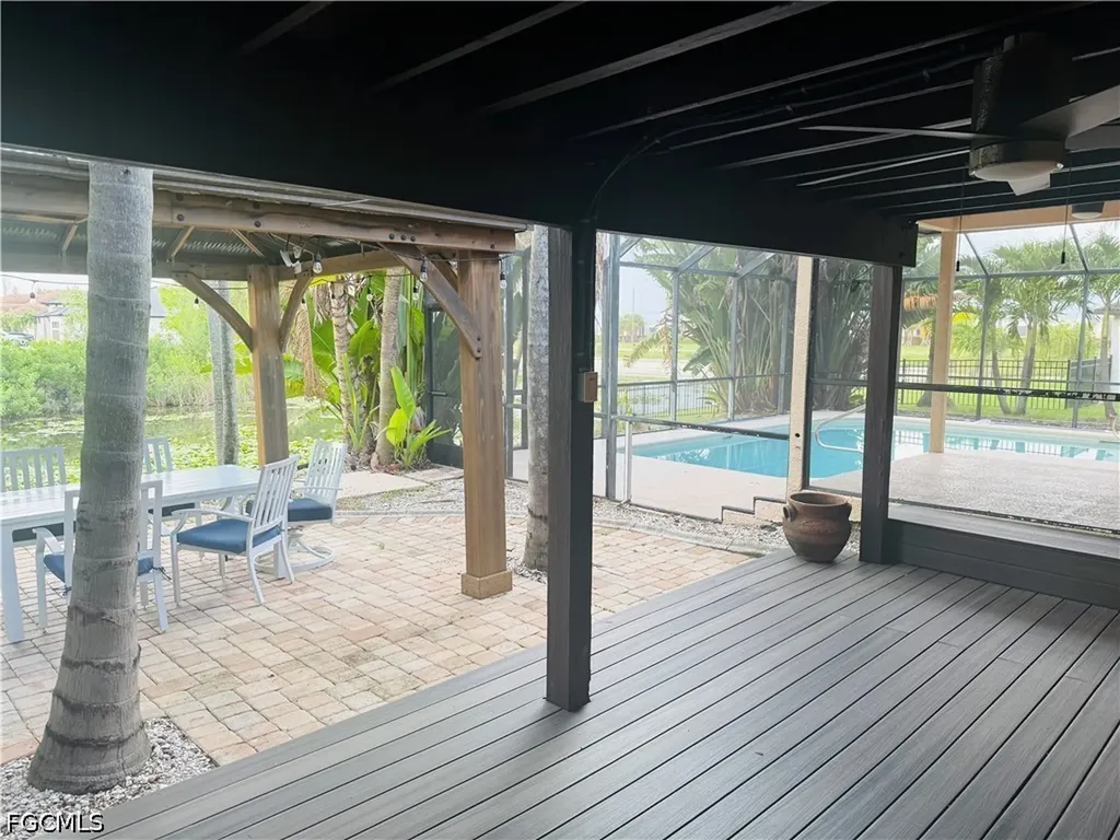 827 SW 24th Street Cape Coral FL 33991