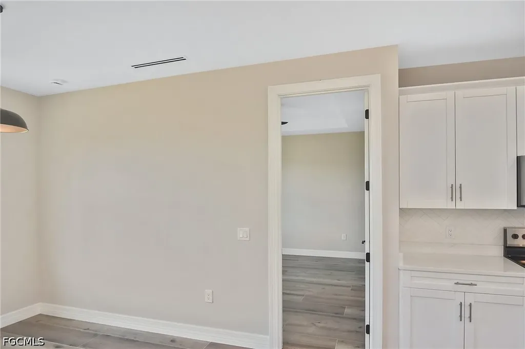 1906 NW 28th Avenue Cape Coral FL 33993
