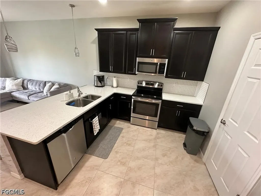 4092 Wilmont Place Fort Myers FL 33916