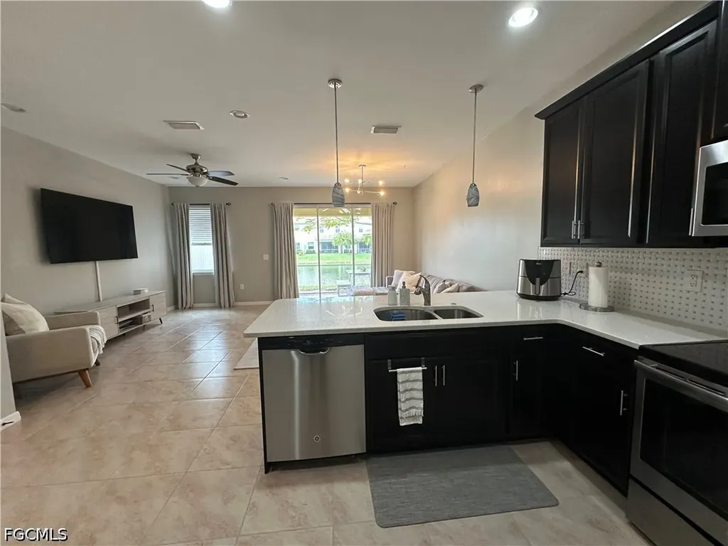 4092 Wilmont Place Fort Myers FL 33916