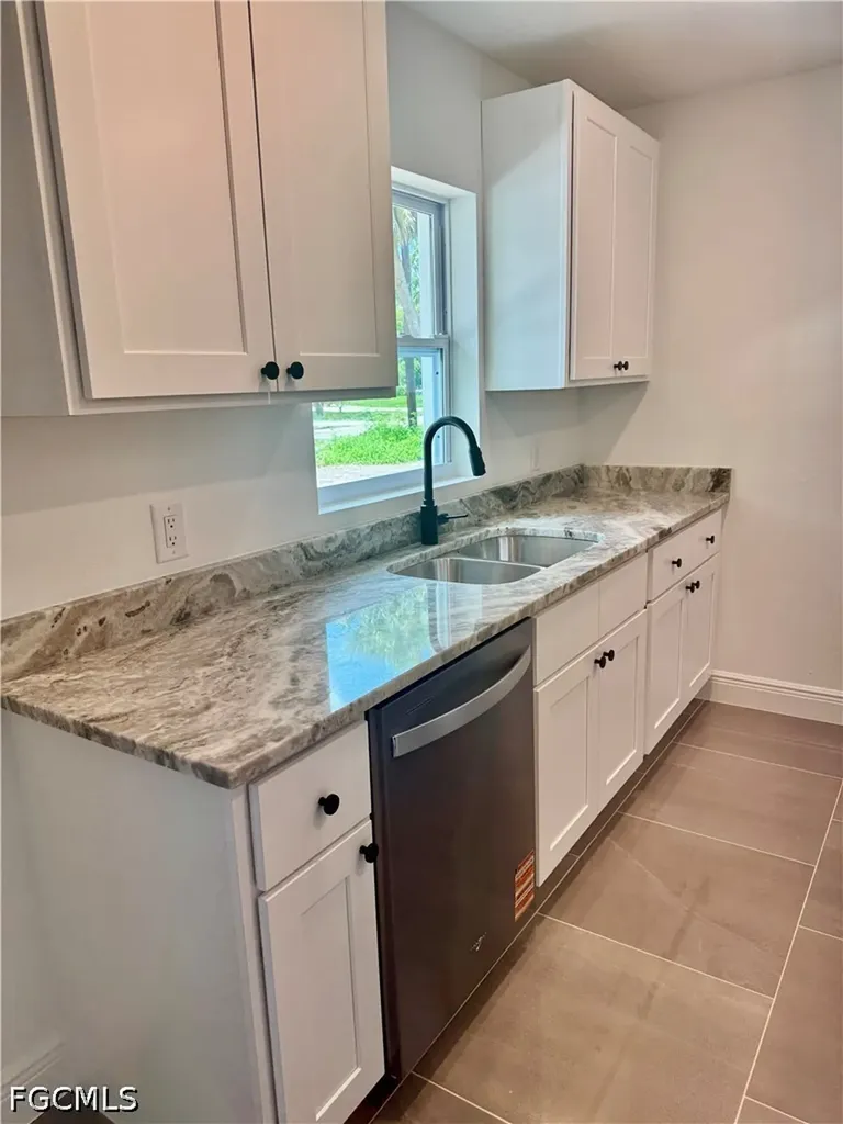 3645 Marion Street Fort Myers FL 33916