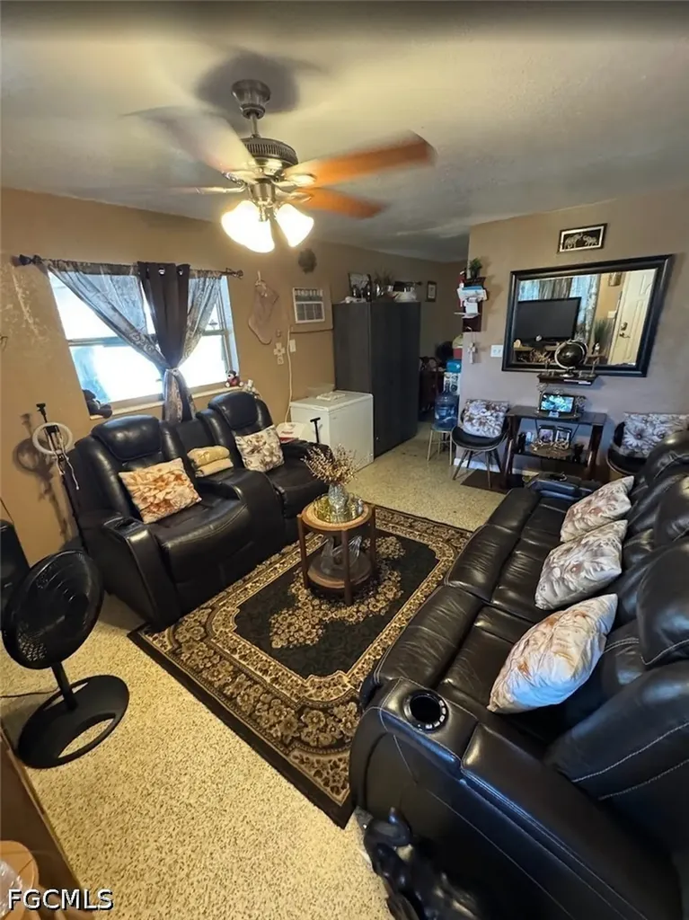 107 William Street Fort Myers FL 33916