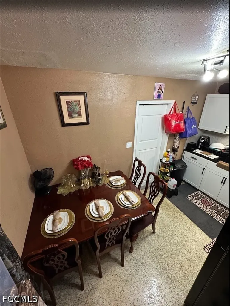 107 William Street Fort Myers FL 33916
