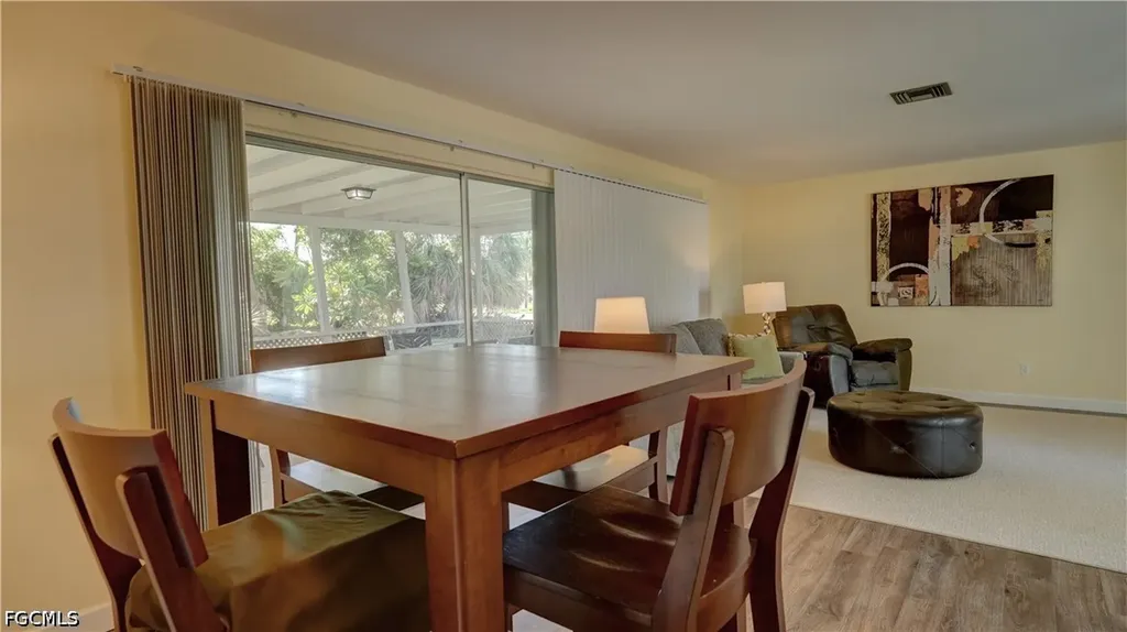 5249 Sunnybrook Court Cape Coral FL 33904