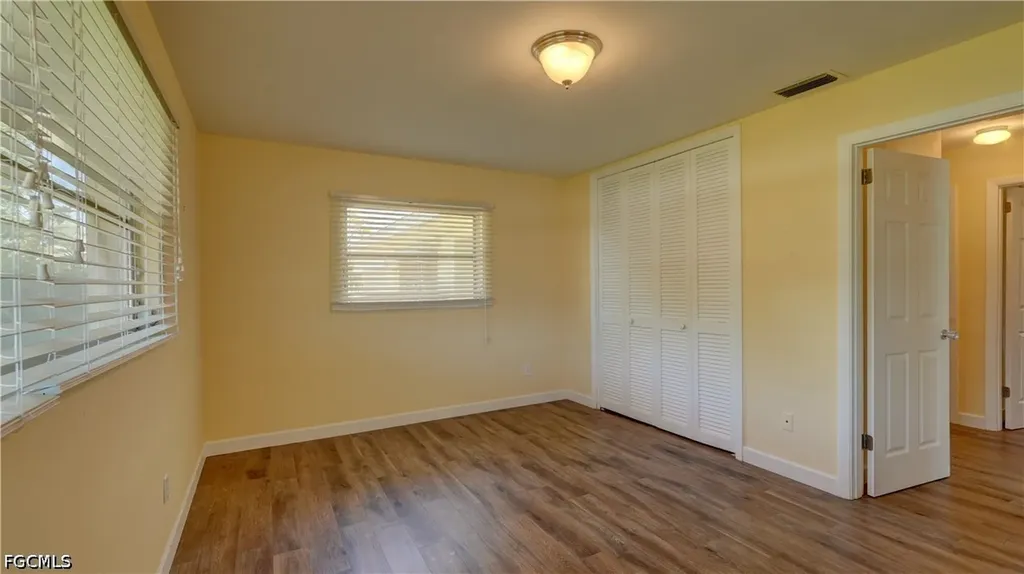 5249 Sunnybrook Court Cape Coral FL 33904