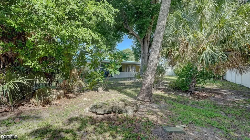 5249 Sunnybrook Court Cape Coral FL 33904