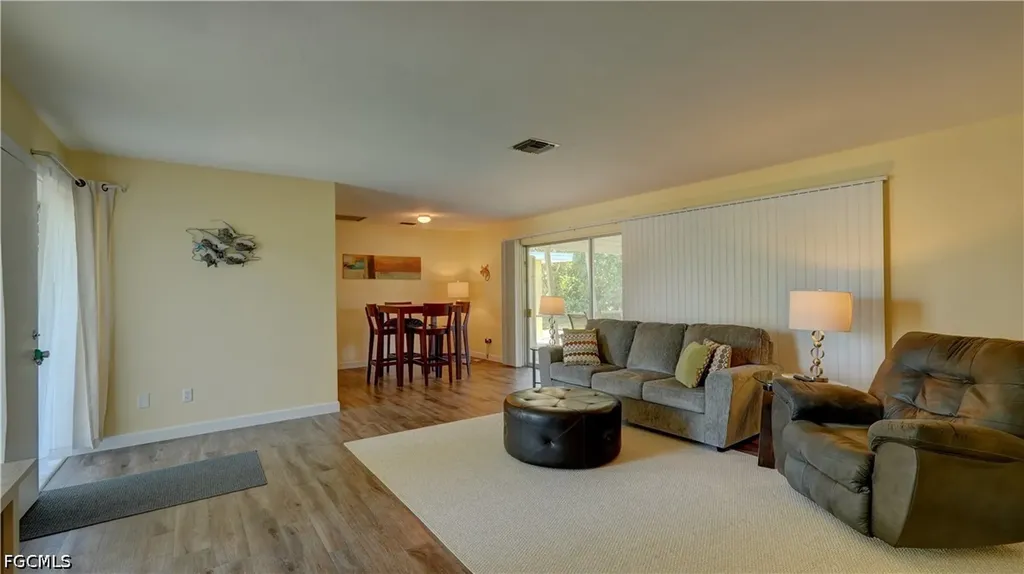 5249 Sunnybrook Court Cape Coral FL 33904